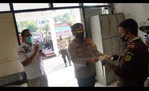 Peringati Hari Bhakti Adhyaksa Ke 60 Tahun, Kapolres Berikan Suprise” Kejari Gresik