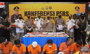 Ungkap 23 Kasus Narkoba Polres Gresik Amankan 30 Tersangka