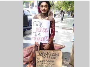 Gak Ngrias Tak Melacur Ae’ Poster Wujud Protes Para Pekerja Seni Atas Perwali Surabaya