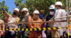 Kapolres Gresik Hadiri Peresmian Ground Breaking Pengendalian Banjir Kali Lamong di Desa Jono Cerme