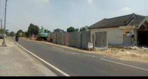 Proyek Drainase Jalan Raya Lasem Perbatasan Lowayu Tidak Sinkron Dengan Kelas Jalan dan Tata Ruang Wilayah