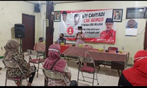 Baktiono Kampanyekan Program Er-Ji di Balai RW 9 Karang Gayam Soal Pendidikan Gratis SMA/SMK