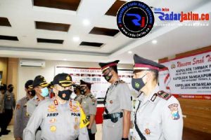 Kapolres Gresik Pimpin Sertijab Tiga Kapolsek Jajaran Polres Gresik