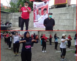 Warga Putat Gede Senam Sehat Bersama Paslon Er-Ji