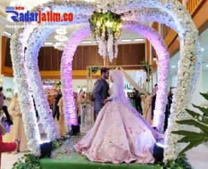 Sukses Meniti Karir Produk Kecantikan, Wanita Cantik Linda Melangsungkan Pernikahan Bersama Dokter