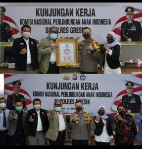 KOMNAS Perlindungan Anak Indonesia Berikan Penghargaan kepada Kapolres Gresik