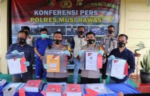 Kades Sukowarno Selewengkan Dana Bantuan Terdampak Covid-19 Untuk Main Judi dan Cewek