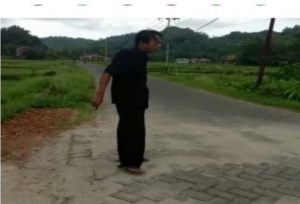 LSM BCW Desak Dishub Gresik Segera Membongkar Polisi Tidur di JLB