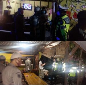 Polres Gresik Gelar Operasi Yustisi Sasar Warkop, Kafe, dan Kerumunan Massa  pada Pemberlakukan Jam Malam PPKM,