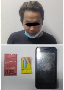 Sat Narkoba Polres Gresik Ringkus Pengedar Sabu-sabu Antar Kota yang Dikemas Bungkusan Wafer