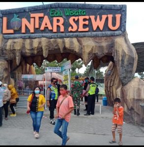 Polsek Menganti Sambangi Edu Wisata Lontar Sewu Hendrosari.