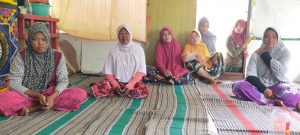 Saldo Tak Kunjung Masuk, Keluarga Penerima Manfaat PKH dan BPNT Mejerit Pilu