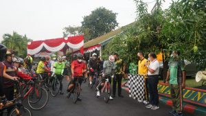 KODIM 0817 GRESIK MENJADI START ROMBONGAN GOWESER PANGDAM V/BRAWIJAYA