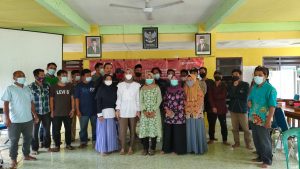 Sosialisasi Pengenalan Aplikasi Desa Pada milenial Desa Sidogedungbatu Kecamatan Sangkapura.