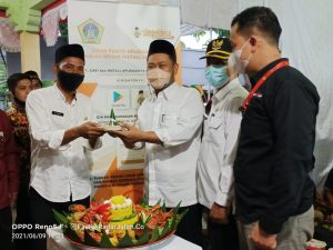Launching Aplikasi Simpel Desa Oleh Bupati Gresik Di Desa Sidogedungbatu Kecamatan Sangkapura