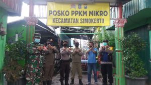 Swab Para Pedagang dan Warga Luar Surabaya Tiga Pilar Kelurahan Kapasan
