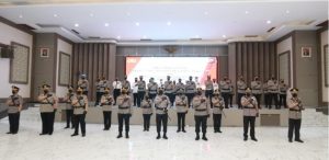 Kapolda Jatim Pimpin Sertijab Pejabat Utama dan Kapolres Dengan Prokes Ketat