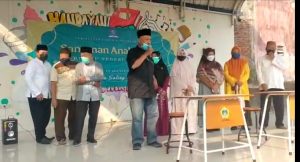 UPT SMPN 17 Gresik Peduli Berbagi Santunan pada Anak Yatim Piatu