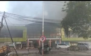 Pasar Kembang Surabaya Dilahap si Jago Merah