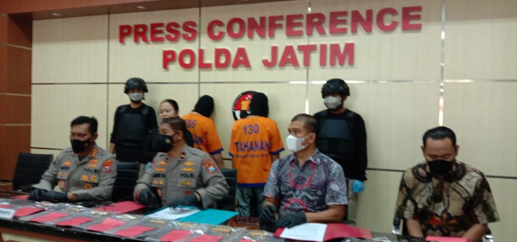 Tim Unit 5 Subdit 3 Jatanras Polda Jatim Gerak Cepat Ungkap Penggelapan Emas 7 Kg
