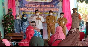 Vaksinasi Covid-19 Bersama KADIN Gresik di Pulau Bawean