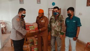 Hari Pahlawan, Kapolsek Gubeng Sinergi Dengan Media Lakukan Baksos Ke Veteran