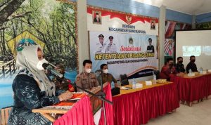 Pemkab Gresik Bersinergi dengan Bea Cukai Gelar Sosialisasi untuk Perangi Rokok Ilegal di Pulau Bawean