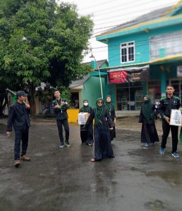 HMI dan Warga Bawean Peduli Korban Bencana Alam Erupsi Gunung Semeru di Lumajang