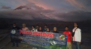DPP GNPK Jatim Mengawal Bansos Erupsi Gunung Semeru di Lumajang