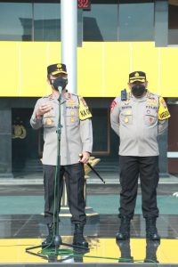 Irjen Pol Nico Pimpin Apel Gelar Pasukan Persiapan Perayaan Tahun Baru 2022