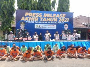 Press Release Akhir Tahun 2021, Polres Tanjung Perak Penyelesaian Ungkap Kasus Naik 30 Persen Dari Tahun Sebelumnya