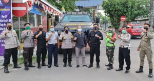 Jelang Perayaan Nataru, Polsek Benowo Dirikan Pos PAM di TOW dan Sinergitas Dengan TNI dan Stake Holder