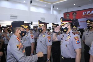 Awal Tahun Baru 2022, Sejumlah PJU dan Anggota Polrestabes Surabaya Serta Polsek Jajaran Mendapatkan Kenaikan Pangkat