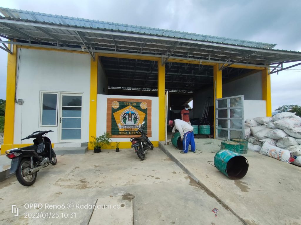 TPS 3R Desa Lebak Kecamatan Sangkapura Menuju Desa Maju dan Lestari