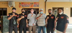 Kemitraan yang Di Bangun Ormas LMPP Dengan Dinas Perikanan, Desa Singopadu Tulangan Menerima Bantuan 2000 Benih Ikan Gurami
