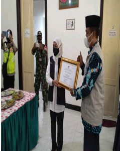 Kepala UPT SDN 380 Gresik, Waluyo Iskak, S.Pd.MM, Sosok Kasek Inspiratif dari Pulau Bawean