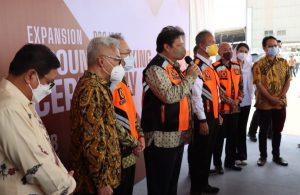 Menko Airlangga Bersama Menperin Agus Gumiwang Hadiri Groundbreaking PT. Smelting Gresik