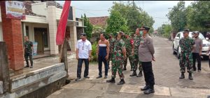Dandim 0817/ Gresik Apresiasi Kampung Pancasila di Kecamatan Balongpanggang