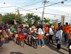 Relawan Sosial Bersama (RSB) Peduli Sesama.Bagikan Takjil