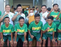 Dandim 0817/ Gresik Bersama Forkopimda Buka Liga Santri PSSI 2022