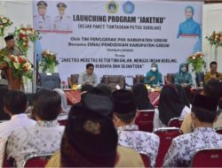 Bantu Anak – Anak Putus Sekolah, Bupati Gus Yani Bersama Ketua TP PKK Gresik Launching Program JAKETKU