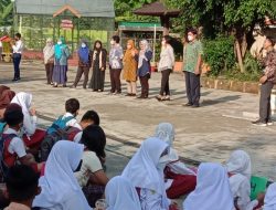 MPLS SMPN 33 Surabaya Dilaksanakan Secara Edukatif Dan Kreatif