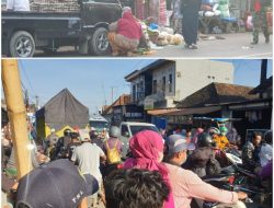 Aktivis Angkat Bicara: Sat Pol PP Sampang Siap Koordinasi dengan Diskoperindag, Tertibkan PKL Liar di Jalan Raya Omben