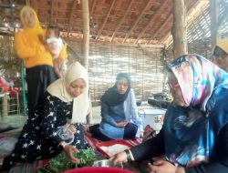 Manfaatkan Hibah PKM, Dosen UIM Latih Petani Ciptakan Pupuk Orgsnik