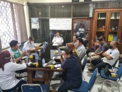 Rapat Penyesuaian Tarif Tiket Express Bahari Berlangsung Alot di Kantor Dishub Gresik