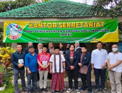 PEJABAT KEMENTERIAN PPN/BAPPENAS BERKUNJUNG KE SEKRETARIAT PPKSI