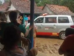 Disambut Isak Tangis Keluarga, Jazad Korban Tenggelam di Sugai Kemoning Jembatan Bahagia Tiba di Rumah Duka