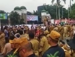 Tuntutan Kades Masa Jabatan 9 Tahun Masuk Prolegnas 2023, Masyarakat : Habis Dapat Jatah NMAX, Kok Nggak Sekalian Seumur Hidup