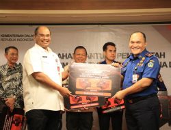 Damkarla Gresik, Satu-satunya Daerah di Jawa Timur  Terima Bantuan Pompa Pemadam dari Pemerintah Pusat