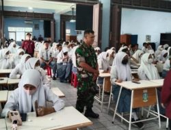 Kodim 0830/Surabaya Utara Gelar Kampanye Kreatif Penerimaan Prajurit TNI AD Tahun 2023 di SMA Barunawati